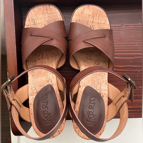 Brown Leather Pacye Block Heel Sandals - Picture 5 of 6